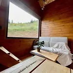 Mountain Eco Shelter 7 *