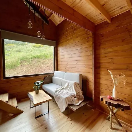 Mountain Eco Shelter 7 * Фуншал