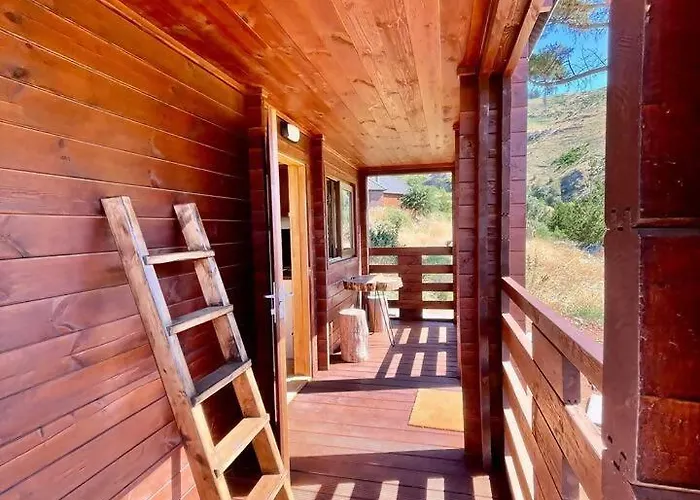 Mountain Eco Shelter 7 * Funchal (Madeira)